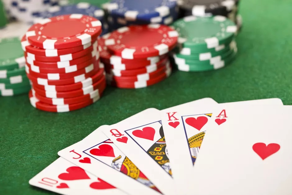 Cara Bermain Judi Poker dengan Benar Sebelum Flop